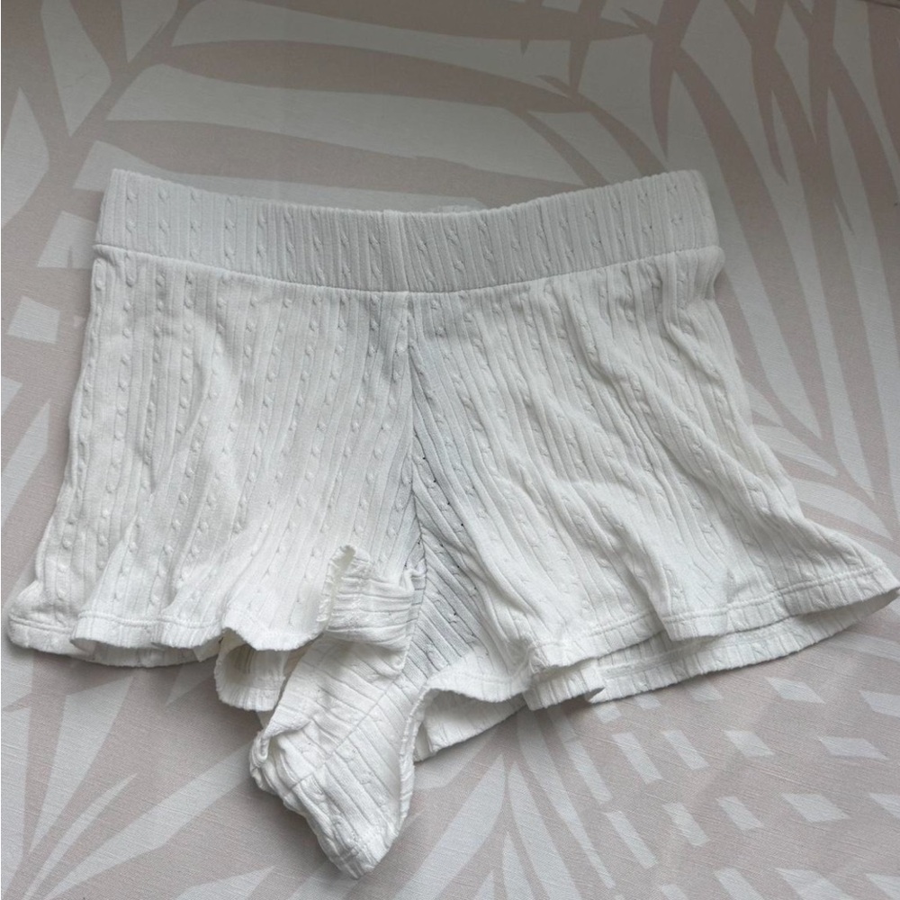 Triangl Swimwear Cream Textured Shorts